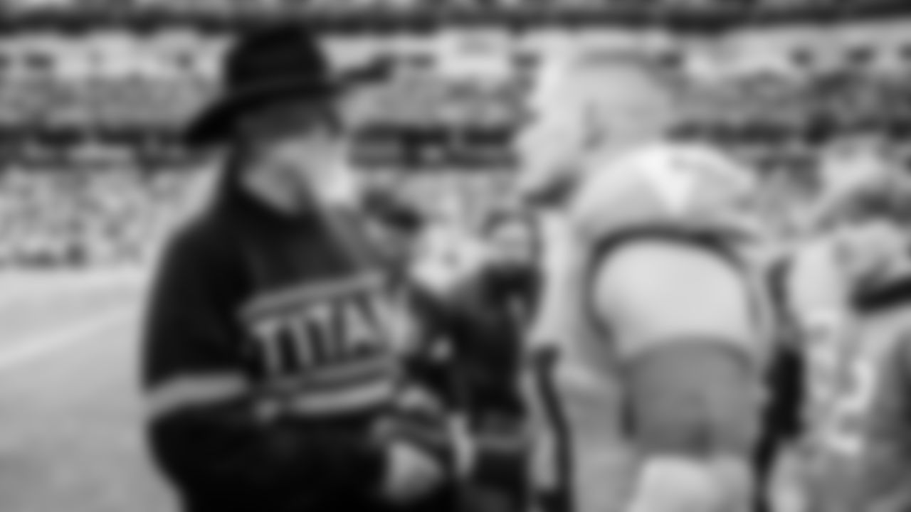 Trace Adkins and Linebacker Cody Barton #50 of the Tennessee Titans before the game between the Tennessee Titans and the Los Angeles Chargers at Nissan Stadium on November 02, 2025 in Nashville, TN. Photo By Donald Page/Tennessee Titans