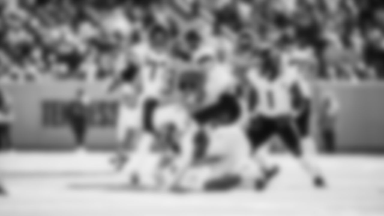 The Tennessee Titans and the Jacksonville Jaguars compete at Nissan Stadium on November 30, 2025 in Nashville, TN. Photo By Jessie Rogers/Tennessee Titans