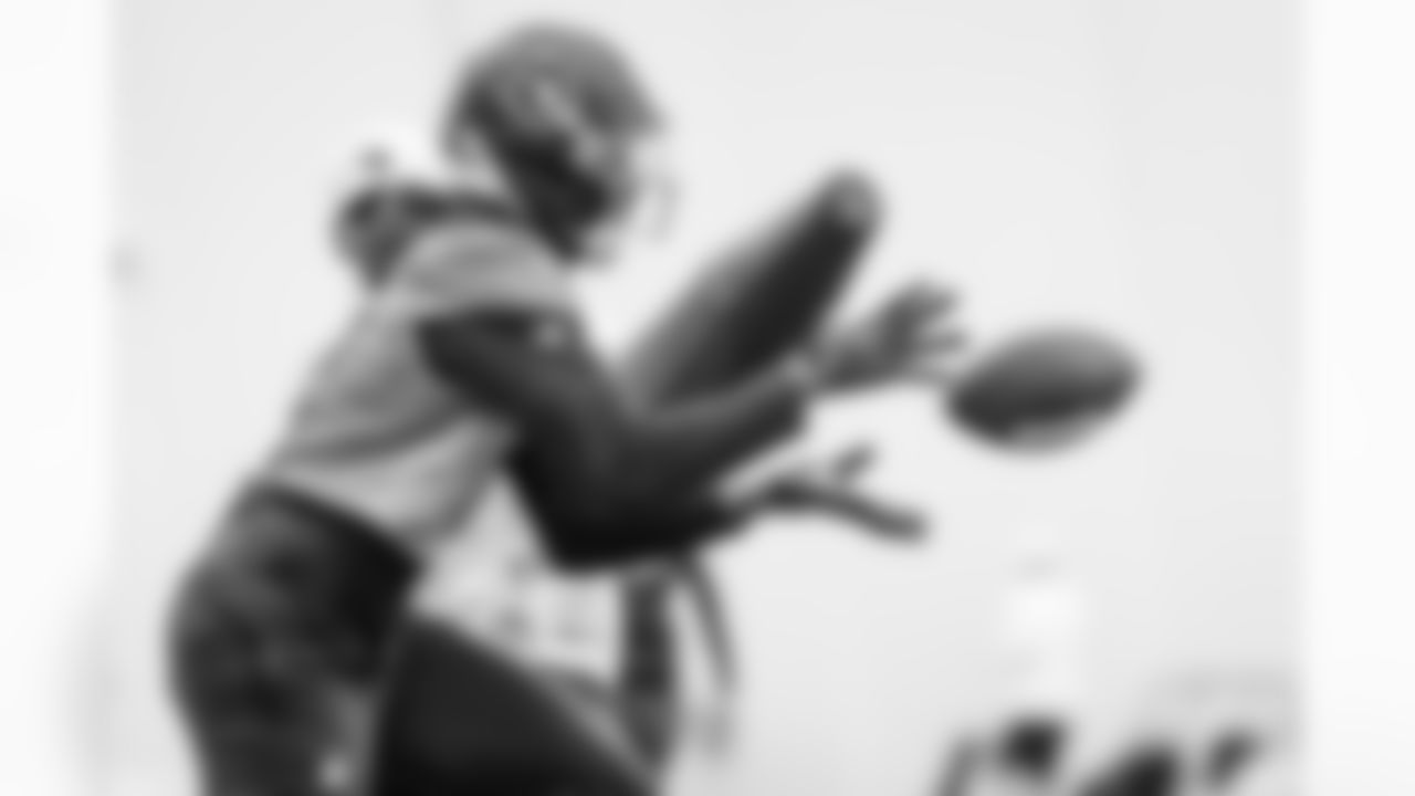 Wide receiver Hal Presley III #81 of the Tennessee Titans during practice in the bubble at the Ascension Saint Thomas Sports Park on October 29, 2025 in Nashville, TN. Photo By Donald Page/Tennessee Titans