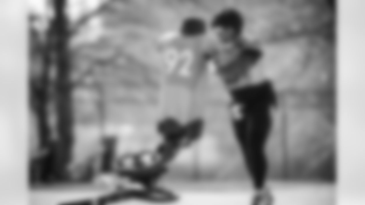 Tackle JC Latham #55 of the Tennessee Titans during practice at the Ascension Saint Thomas Sports Park on December 3, 2025 in Nashville, TN. Photo By Jessie Rogers/Tennessee Titans