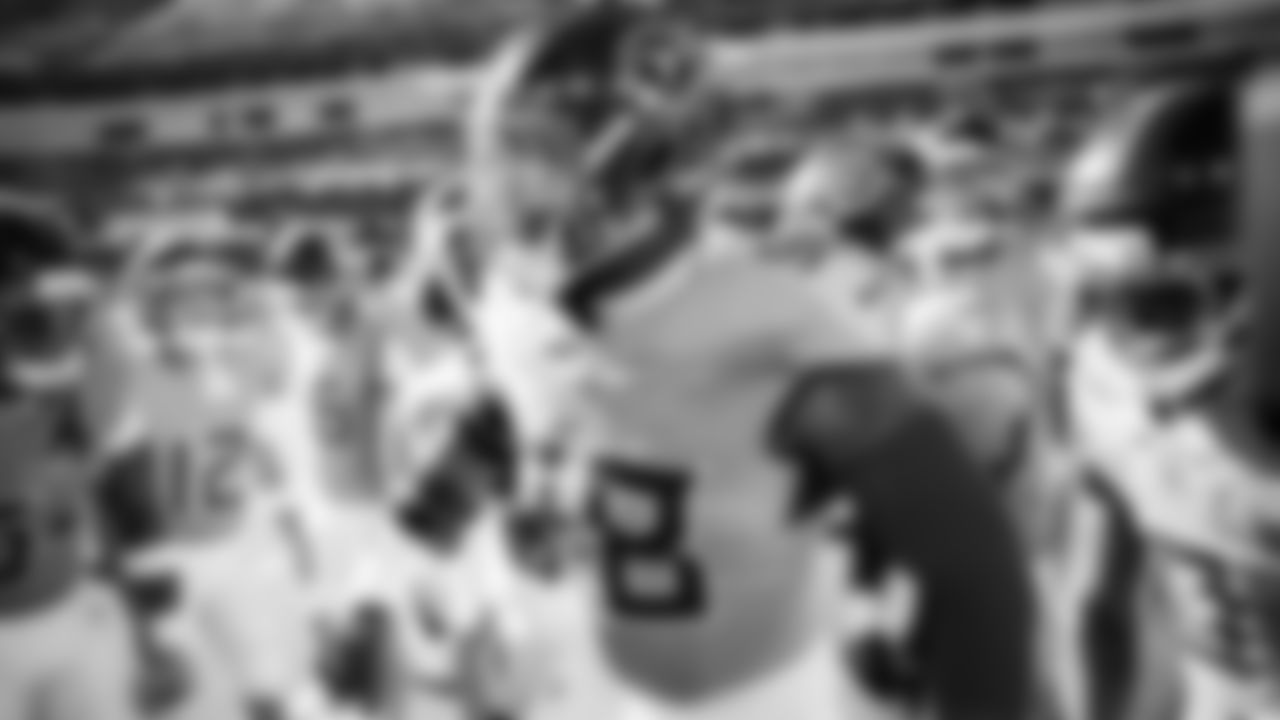 The Tennessee Titans and the Houston Texans compete at Nissan Stadium on November 16, 2025 in Nashville, TN. Photo By Donald Page/Tennessee Titans