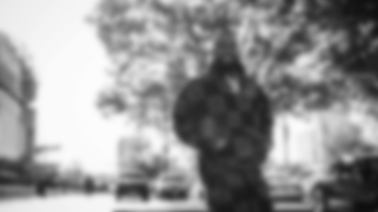 The Tennessee Titans and the Houston Texans compete at Nissan Stadium on November 16, 2025 in Nashville, TN. Photo By Donald Page/Tennessee Titans