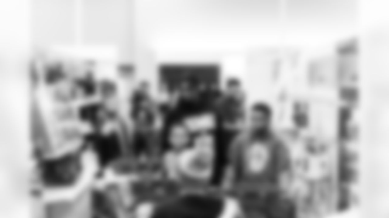 Quarterback Cam Ward #1 of the Tennessee Titans partners with Preston Taylor Ministries to take 8 kids holiday shopping on December 16, 2025 in Nashville, TN. Photo By Jessie Rogers/Tennessee Titans