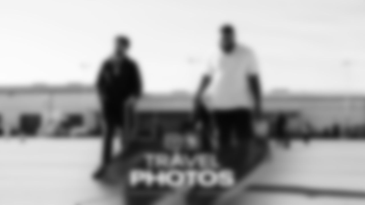 W15_TENatSF_TitansTravel