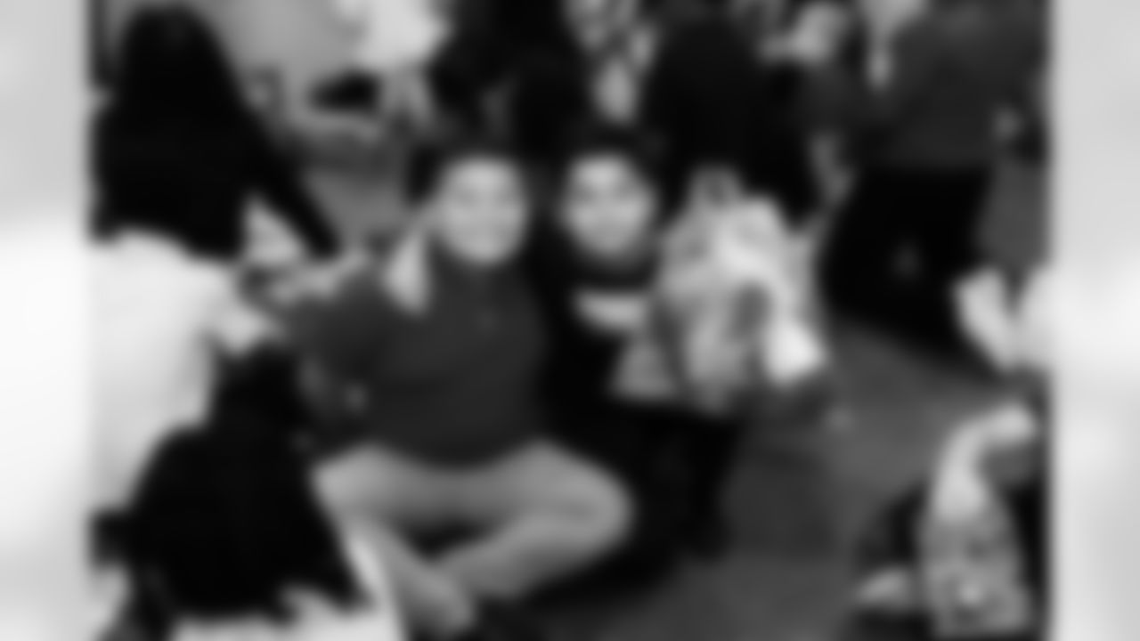 Defensive end Sebastian Joseph-Day #69 of the Tennessee Titans partners with Backfield In Motion to throw a Halloween Party for youth at Amqui Elementary School on October 21, 2025 in Nashville, TN. Photo By Jessie Rogers/Tennessee Titans