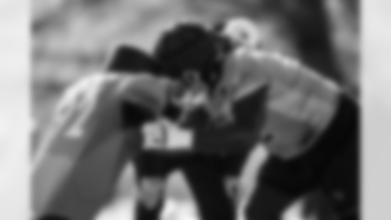 Offensive lineman Olisaemeka Udoh #72 of the Tennessee Titans during practice at the Ascension Saint Thomas Sports Park on December 3, 2025 in Nashville, TN. Photo By Jessie Rogers/Tennessee Titans