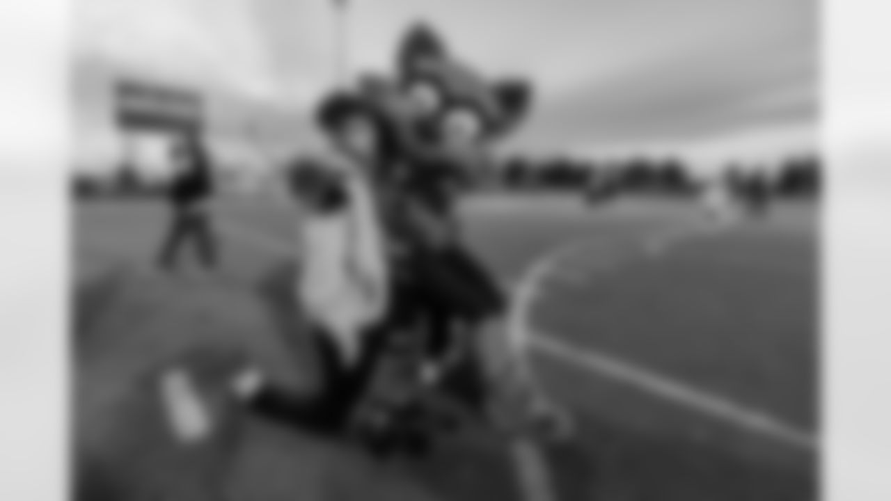 Salute to Service Field Day on November 13, 2025 in Clarksville, TN. Photo By Beau Brune/Tennessee Titans