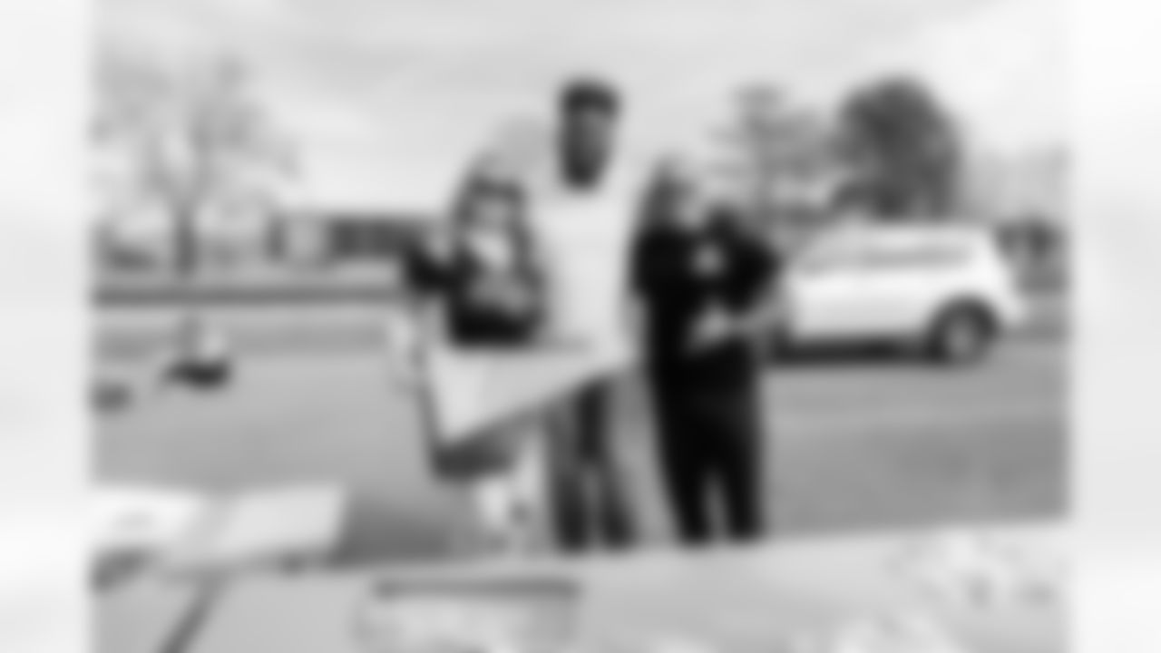 Salute to Service Tailgate on November 13, 2025 in Nashville, TN. Photo By Beau Brune/Tennessee Titans