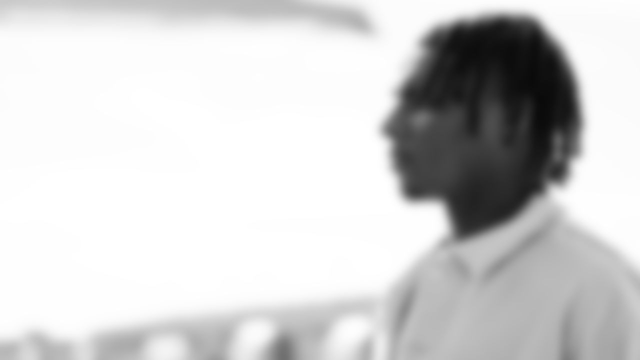 Quarterback Cam Ward #1 of the Tennessee Titans during the travel day at the Nashville International Airport on January 03, 2026 in Nashville, TN. Photo by Jessie Rogers/Tennessee Titans