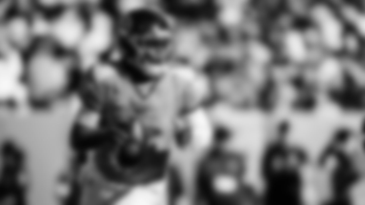 Quarterback Cam Ward #1 of the Tennessee Titans during the game between the Tennessee Titans and the Houston Texans at Nissan Stadium on November 16, 2025 in Nashville, TN. Photo By Camden Hall/Tennessee Titans