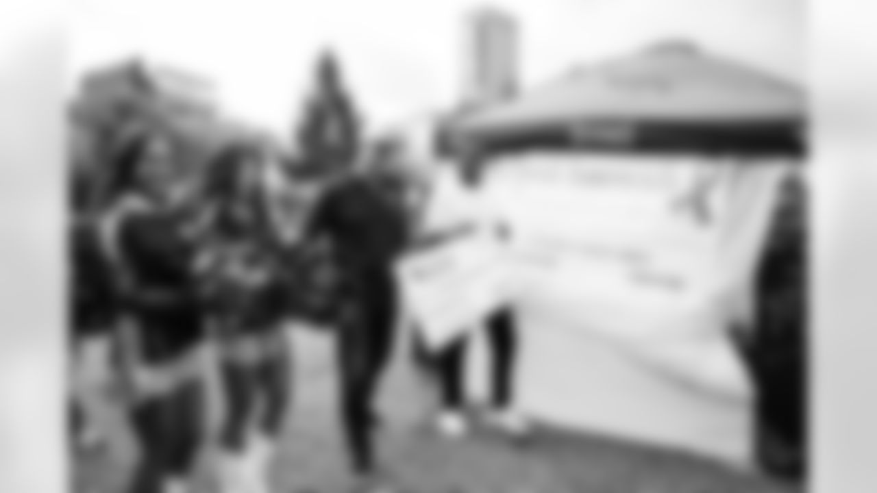 The Tennessee Titans play the New England Patriots at Nissan Stadium on October 19, 2025 in Nashville, TN. Photo By Reily Rogers/Tennessee Titans