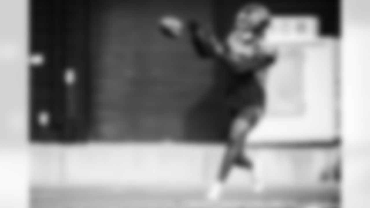 Wide receiver Hal Presley III #81 of the Tennessee Titans during practice at the Ascension Saint Thomas Sports Park on November 13, 2025 in Nashville, TN. Photo By Donald Page/Tennessee Titans