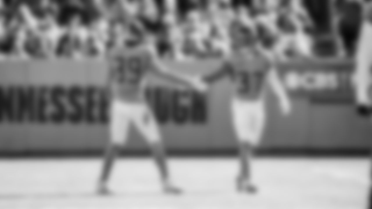 The Tennessee Titans and the Kansas City Chiefs compete at Nissan Stadium on December 21, 2025 in Nashville, TN. Photo By Jessie Rogers/Tennessee Titans