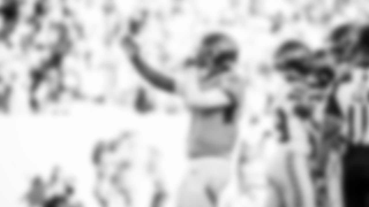 The Tennessee Titans and the Seattle Seahawks compete at Nissan Stadium on November 23, 2025 in Nashville, TN. Photo By Beau Brune/Tennessee Titans