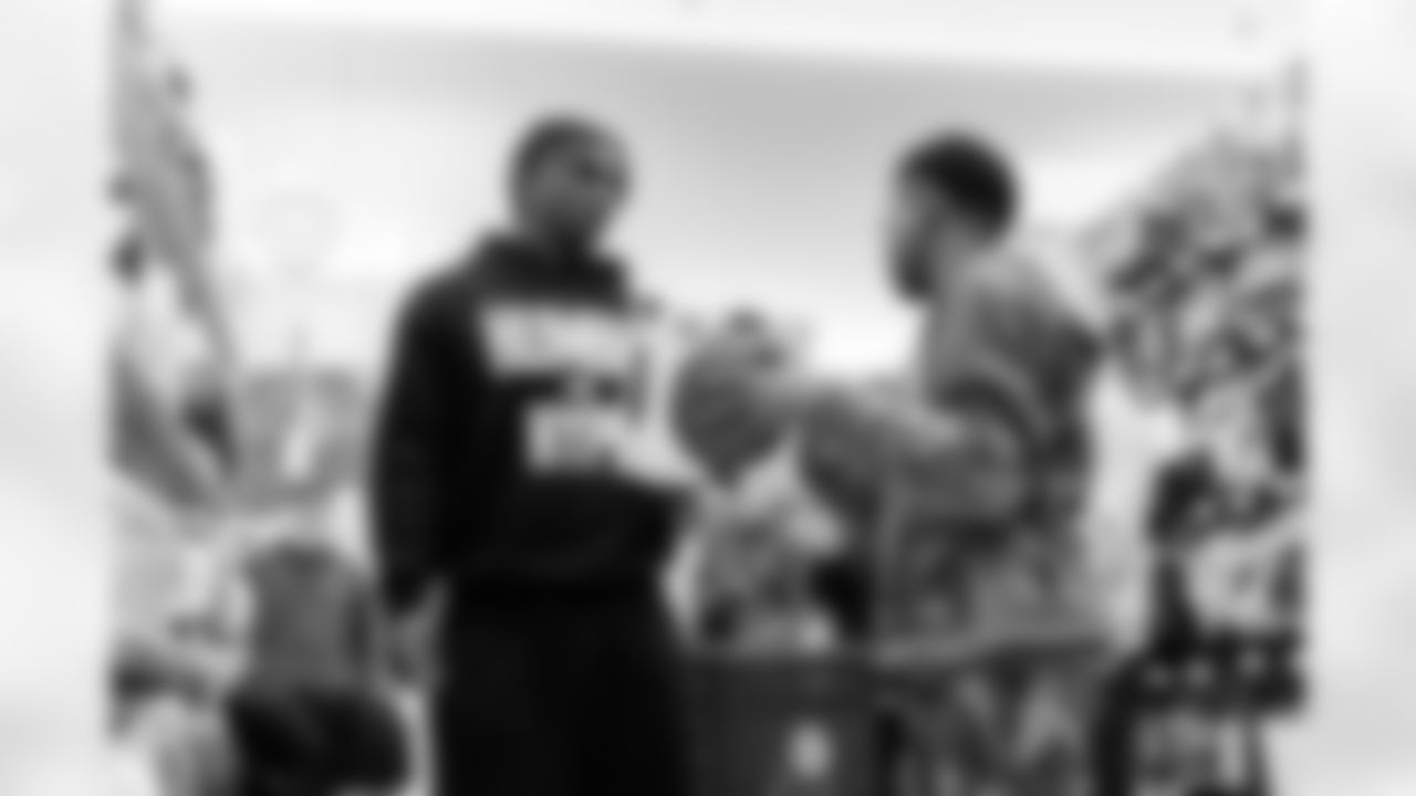 Quarterback Cam Ward #1 of the Tennessee Titans partners with Preston Taylor Ministries to take 8 kids holiday shopping on December 16, 2025 in Nashville, TN. Photo By Jessie Rogers/Tennessee Titans