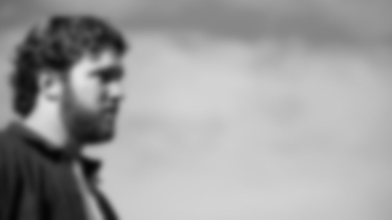 Defensive lineman James Lynch #97 of the Tennessee Titans during the travel day at the Nashville International Airport on January 03, 2026 in Nashville, TN. Photo by Jessie Rogers/Tennessee Titans