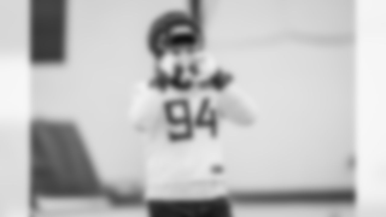 Defensive tackle Timmy Horne #94 of the Tennessee Titans during practice at the Ascension Saint Thomas Sports Park on December 24, 2025 in Nashville, TN. Photo By Beau Brune/Tennessee Titans