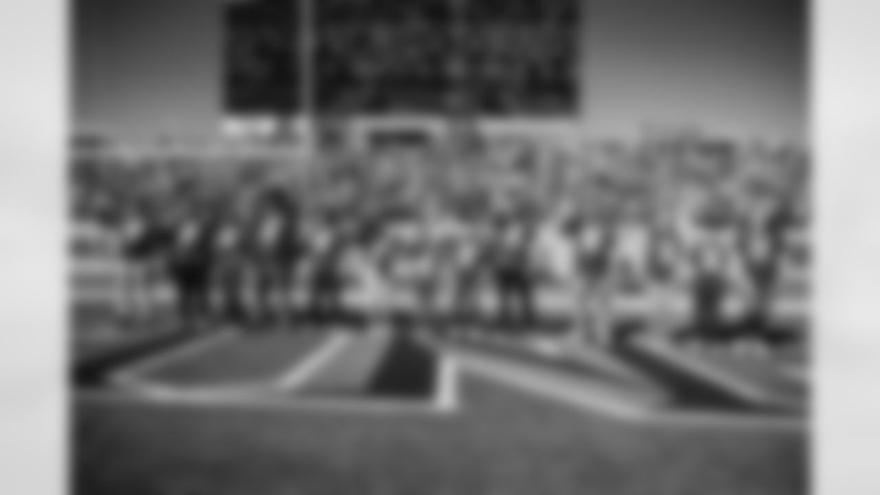 TAPS during the game between the Tennessee Titans and the Houston Texans at Nissan Stadium on November 16, 2025 in Nashville, TN. Photo By Beau Brune /Tennessee Titans
