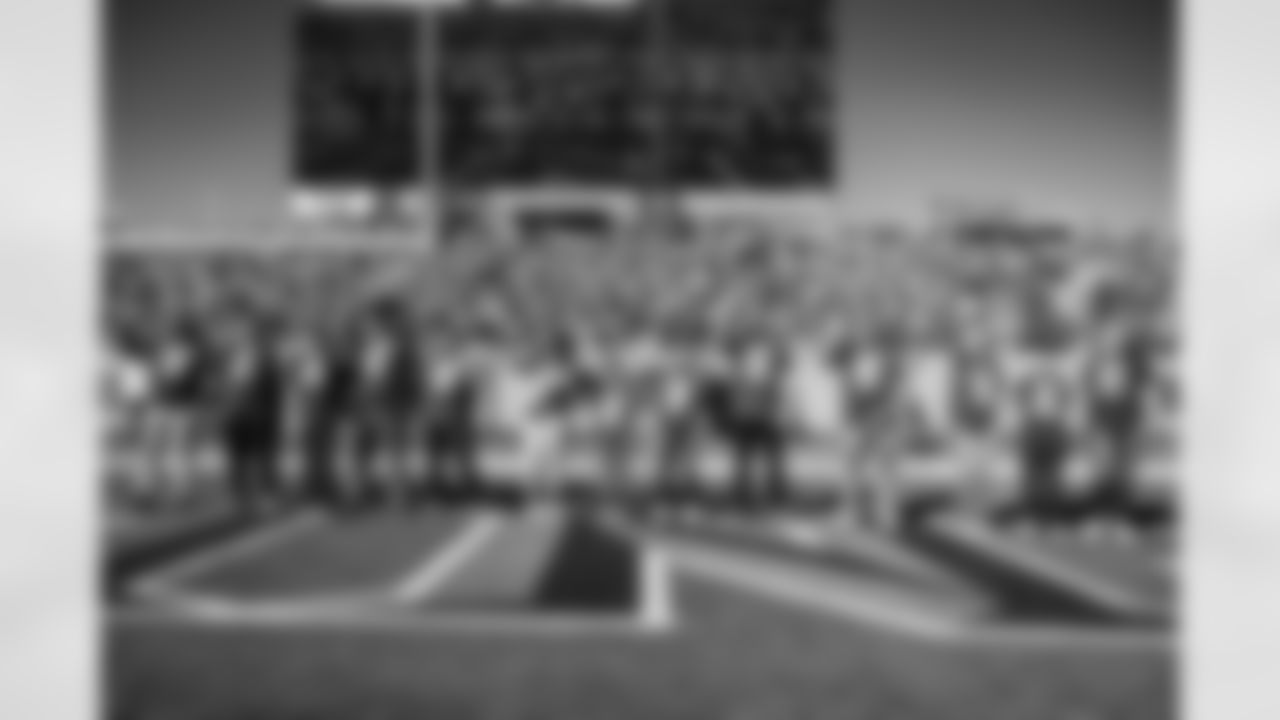 TAPS during the game between the Tennessee Titans and the Houston Texans at Nissan Stadium on November 16, 2025 in Nashville, TN. Photo By Beau Brune /Tennessee Titans