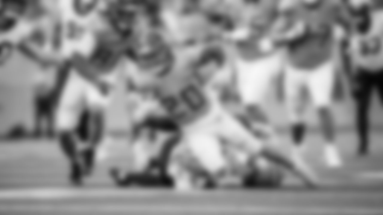 The Tennessee Titans and the New Orleans Saints compete at Nissan Stadium on December 28, 2025 in Nashville, TN. Photo By Jessie RogersTennessee Titans