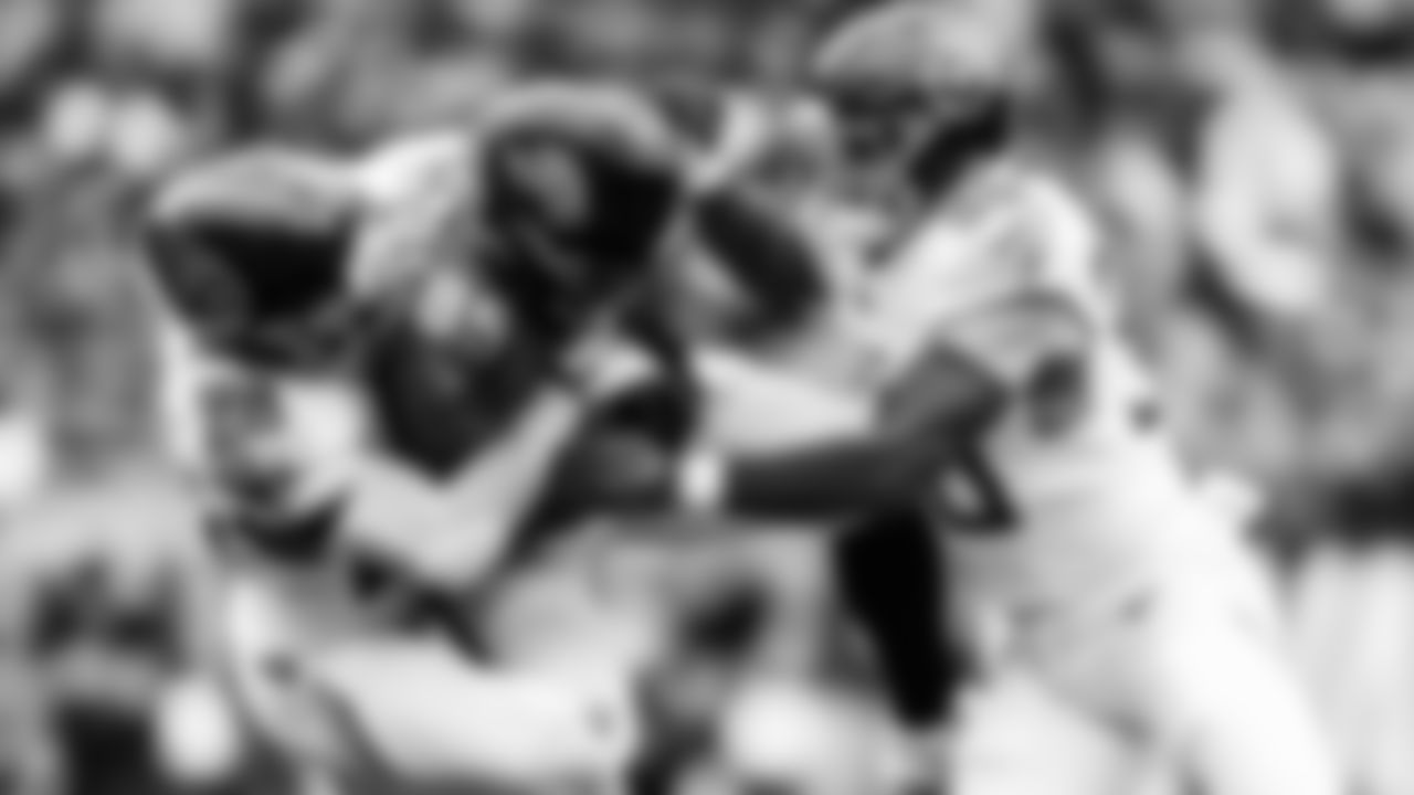 Safety Jerrick Reed II #28 of the Tennessee Titans, Linebacker Cody Barton #50 of the Tennessee Titans during the game between the Tennessee Titans and the Jacksonville Jaguars at EverBank Stadium on January 04, 2026 in Jacksonville, FL. Photo By Jessie Rogers/Tennessee Titans