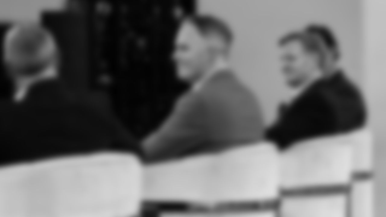 The New Nissan Stadium steel topping out ceremony takes place on November 21, 2025 in Nashville, TN. Photo By Donald Page/Tennessee Titans