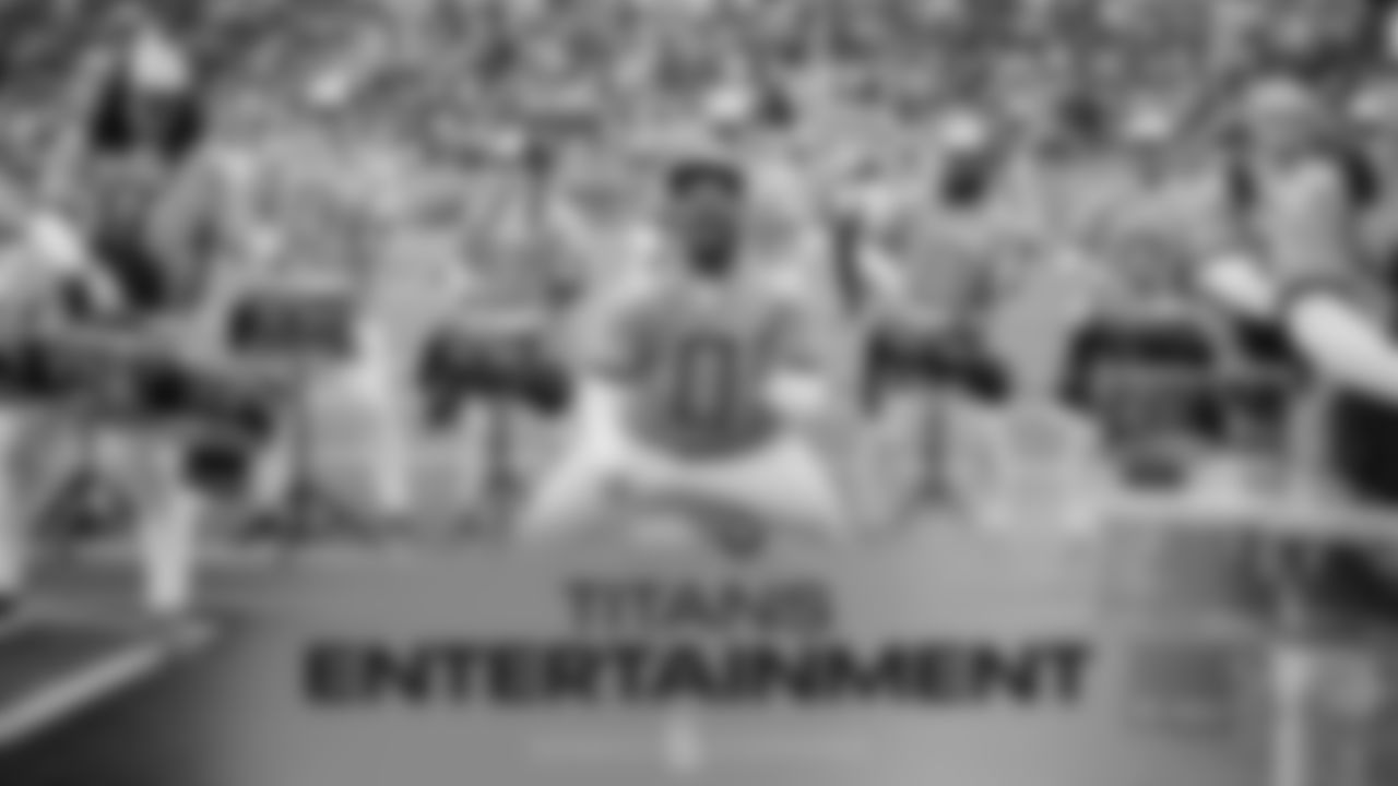 W9_LACvsTEN_CheerPhotos-Thumbnails