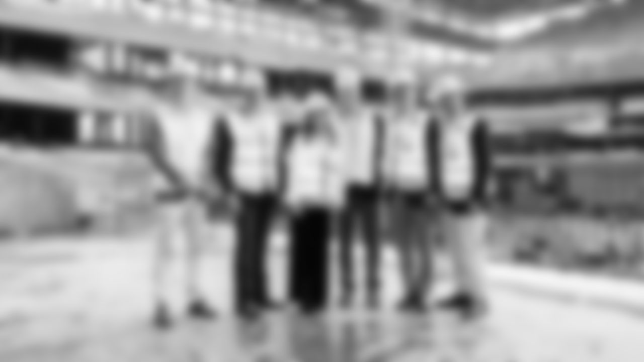 The New Nissan Stadium steel topping out ceremony takes place on November 21, 2025 in Nashville, TN. Photo By Donald Page/Tennessee Titans