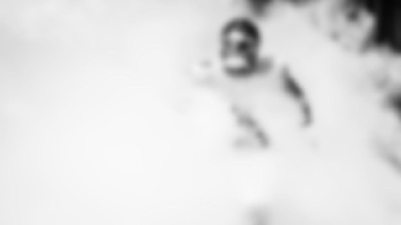 Center Lloyd Cushenberry III #79 of the Tennessee Titans during the game between the Tennessee Titans and the New England Patriots at Nissan Stadium on October 19, 2025 in Nashville, TN. Photo By Tennessee Titans