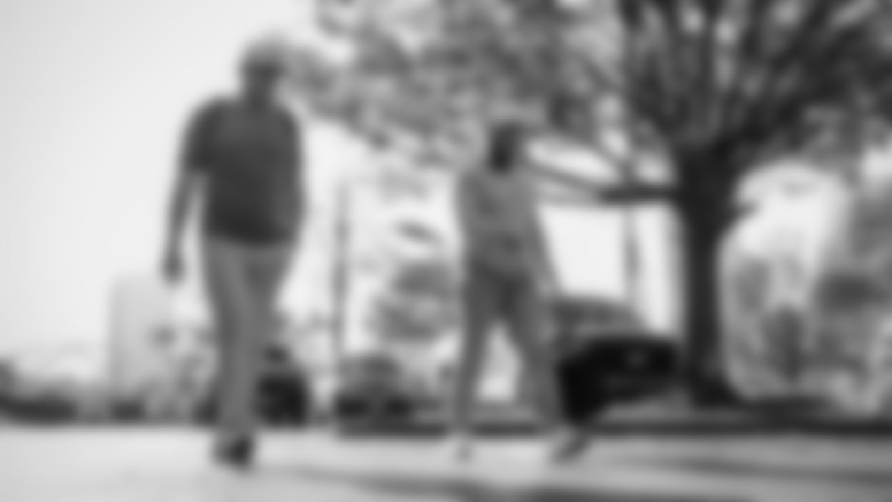 The Tennessee Titans and the Seattle Seahawks compete at Nissan Stadium on November 23, 2025 in Nashville, TN. Photo By Donald Page/Tennessee Titans