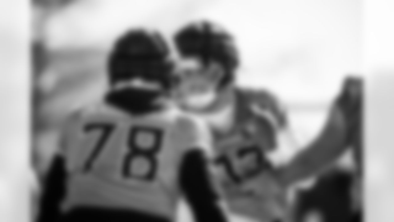 Offensive lineman Peter Skoronski #77 of the Tennessee Titans during practice at the Ascension Saint Thomas Sports Park on January 1, 2026 in Nashville, TN. Photo By Jessie Rogers/Tennessee Titans