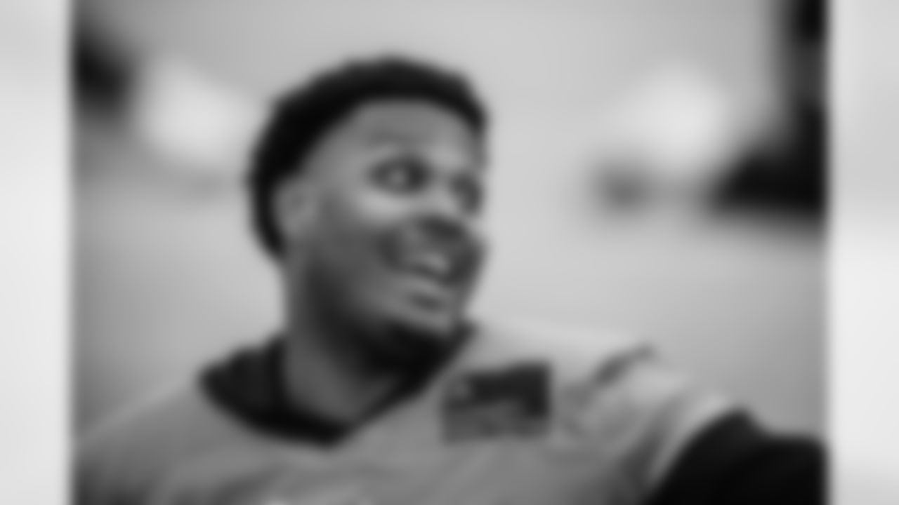 Tackle Brandon Crenshaw-Dickson #78 of the Tennessee Titans during practice at the Ascension Saint Thomas Sports Park on December 24, 2025 in Nashville, TN. Photo By Beau Brune/Tennessee Titans