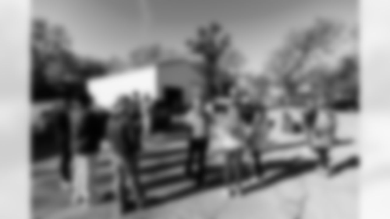 The Tennessee Titans partner with CreatiVets to help renovate a former church building to be a new art center for veterans on November 14, 2025 in Nashville, TN. Photo By Jessie Rogers/Tennessee Titans