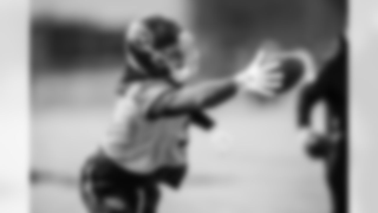 Wide receiver Elic Ayomanor #5 of the Tennessee Titans during practice at the Ascension Saint Thomas Sports Park on December 10, 2025 in Nashville, TN. Photo By Donald Page/Tennessee Titans