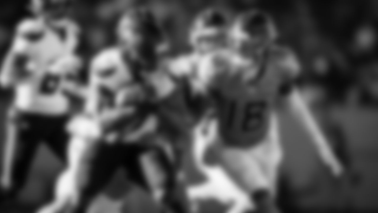 The Tennessee Titans and the Houston Texans compete at Nissan Stadium on November 16, 2025 in Nashville, TN. Photo By Jessie Rogers/Tennessee Titans