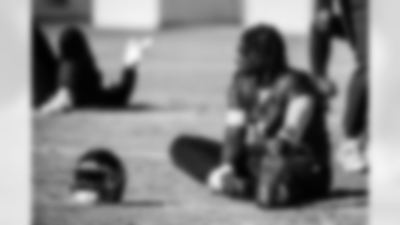 Quarterback Cam Ward #1 of the Tennessee Titans during practice at the Ascension Saint Thomas Sports Park on November 28, 2025 in Nashville, TN. Photo By Beau Brune/Tennessee Titans