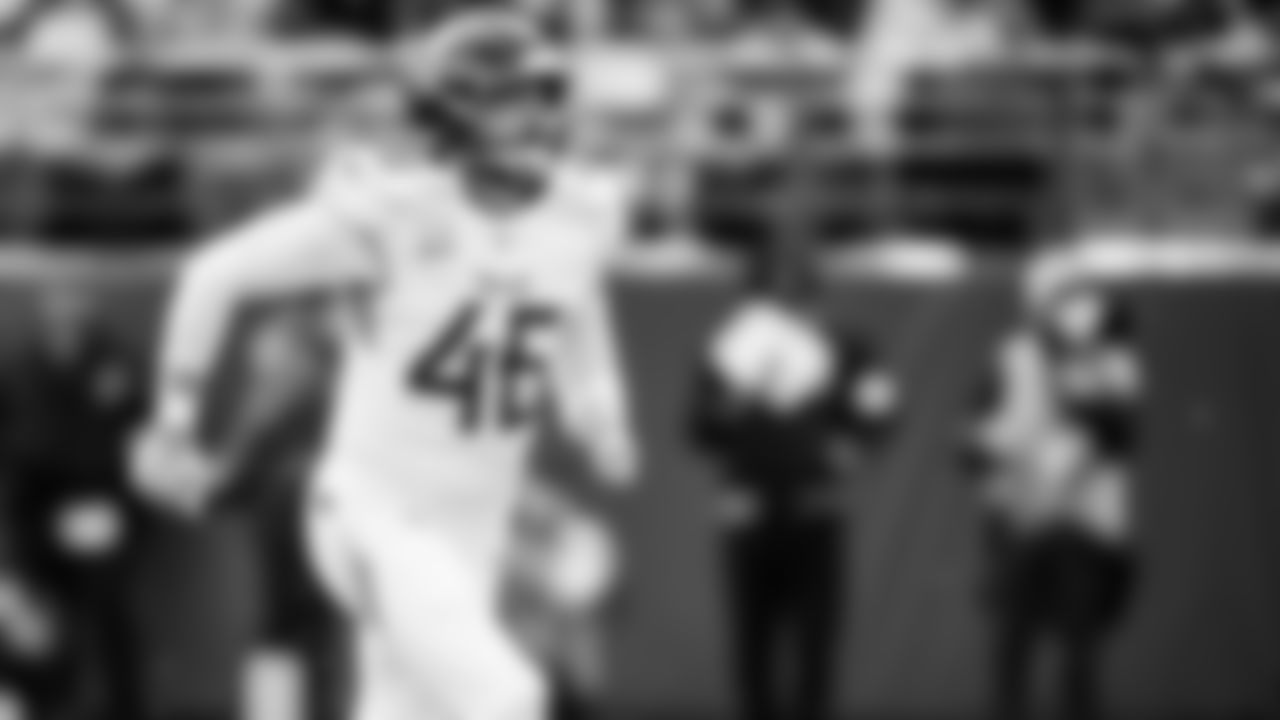 Longsnapper Morgan Cox #46 of the Tennessee Titans during the game between the Tennessee Titans and the Jacksonville Jaguars at EverBank Stadium on January 04, 2026 in Jacksonville, FL. Photo By Donald Page/Tennessee Titans