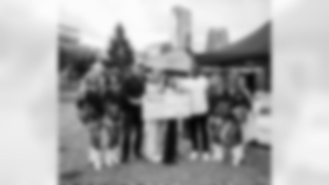 The Tennessee Titans play the New England Patriots at Nissan Stadium on October 19, 2025 in Nashville, TN. Photo By Reily Rogers/Tennessee Titans