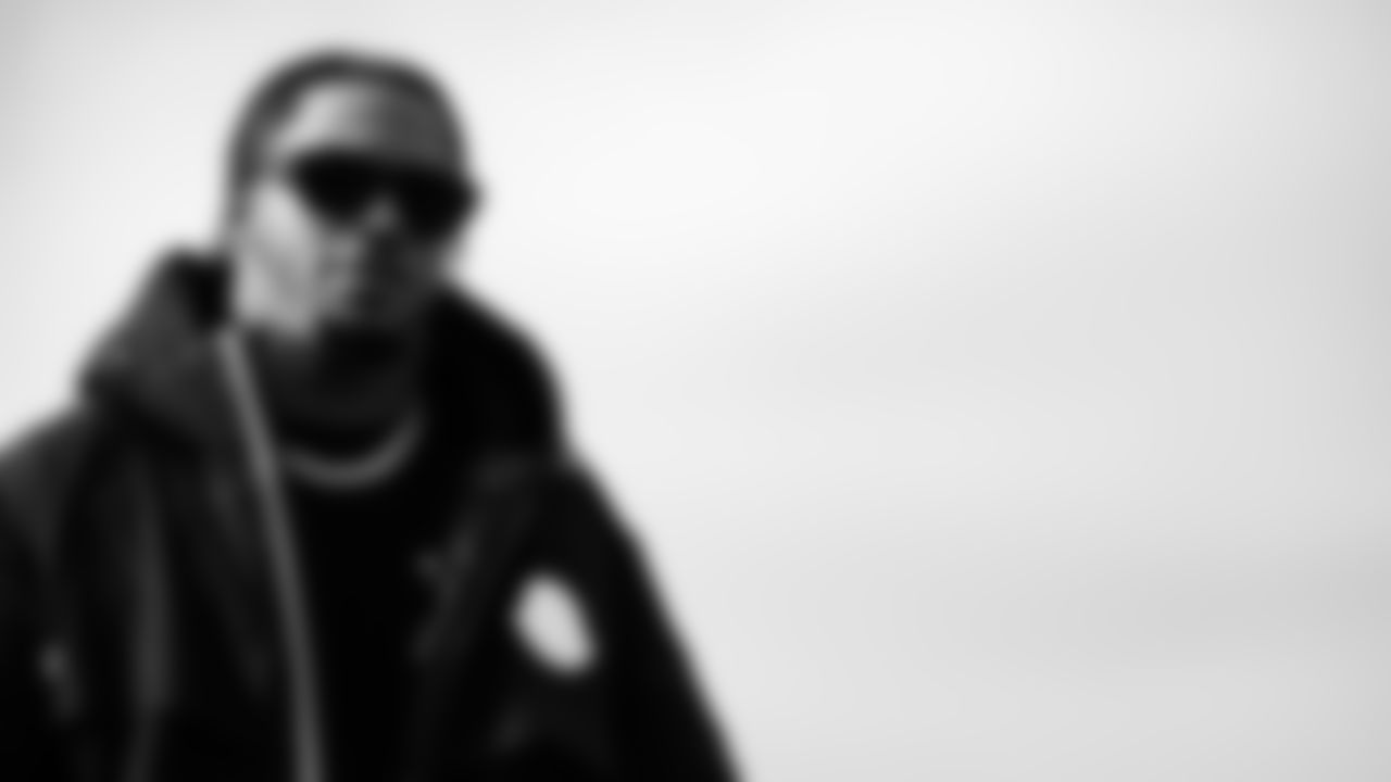 Linebacker Cedric Gray #33 of the Tennessee Titans during the travel day at the Nashville International Airport on December 06, 2025 in Nashville, TN. Photo by Jessie Roger/Tennessee Titans