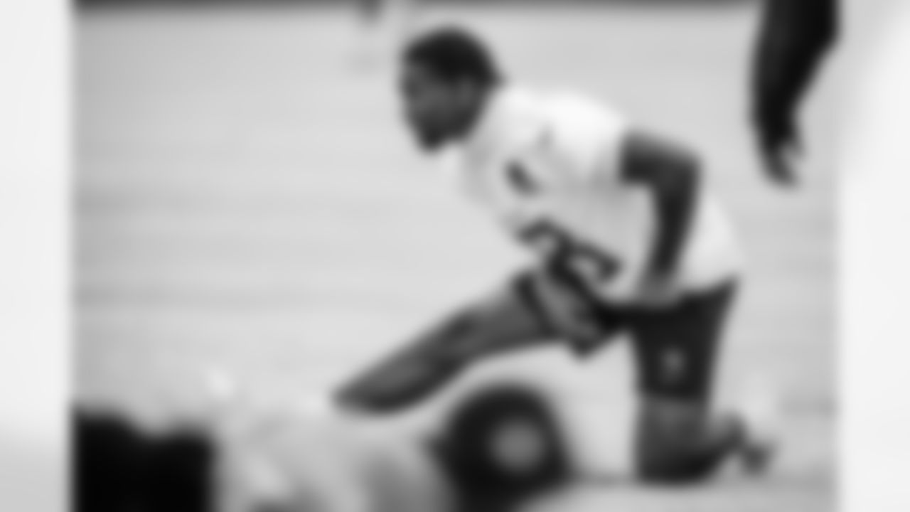 Cornerback Jalyn Armour-Davis #18 of the Tennessee Titans during practice at the Ascension Saint Thomas Sports Park on December 24, 2025 in Nashville, TN. Photo By Beau Brune/Tennessee Titans