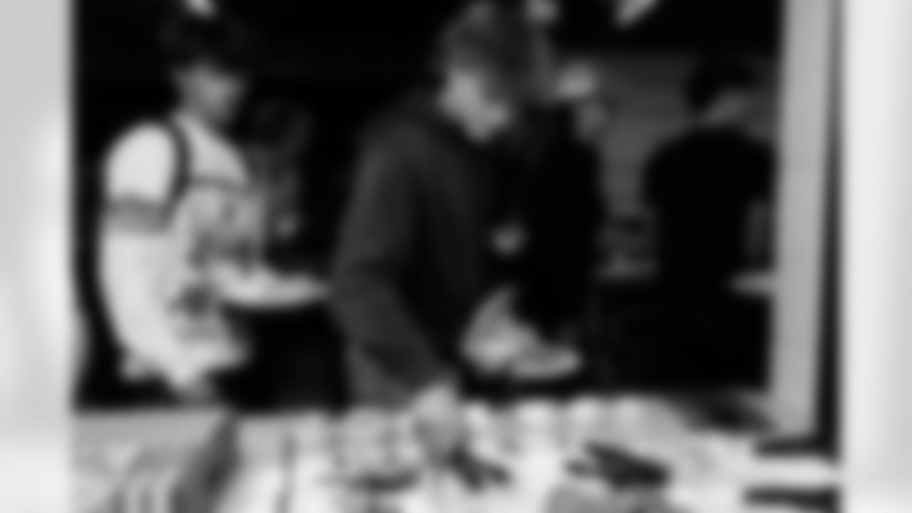 Community Tuesdays on October 28, 2025 at James Lawson High School in Nashville, TN. Photo By Beau Brune/Tennessee Titans