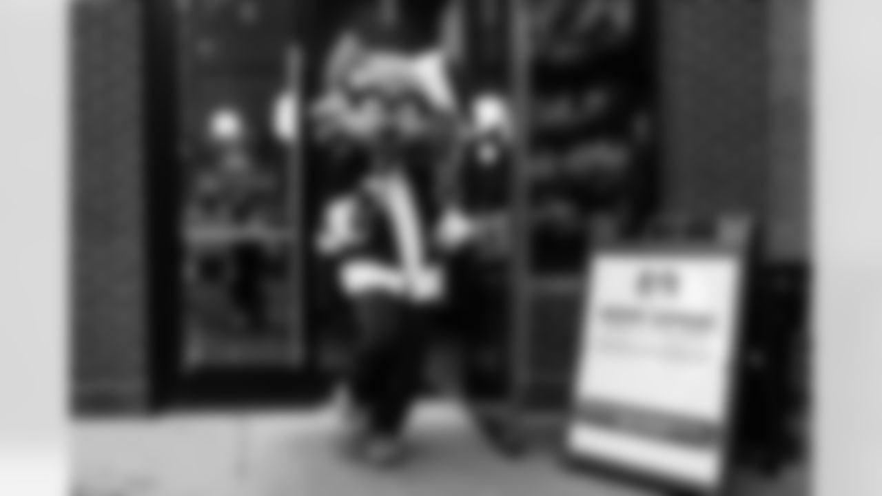 Titan Up Friday Caravan presented by 8th & Roast onDecember 05, 2025 in Nashville, TN. Photo By Beau Brune/Tennessee Titans