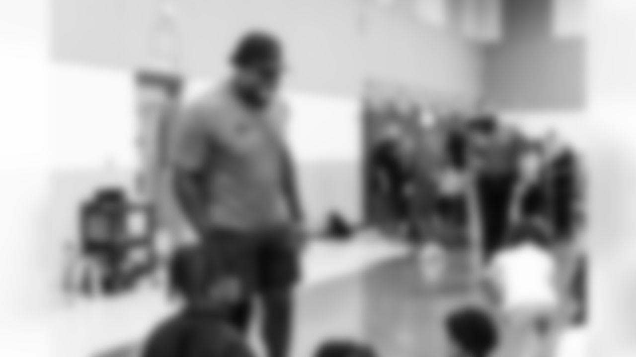 Defensive end Sebastian Joseph-Day #69 of the Tennessee Titans partners with Backfield In Motion to throw a Halloween Party for youth at Amqui Elementary School on October 21, 2025 in Nashville, TN. Photo By Jessie Rogers/Tennessee Titans