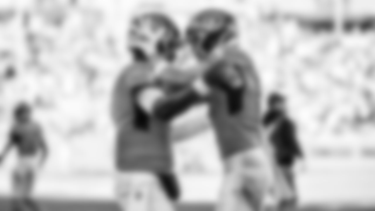 during the game between the Tennessee Titans and the Kansas City Chiefs at Nissan Stadium on December 21, 2025 in Nashville, TN. Photo By Donald Page/Tennessee Titans