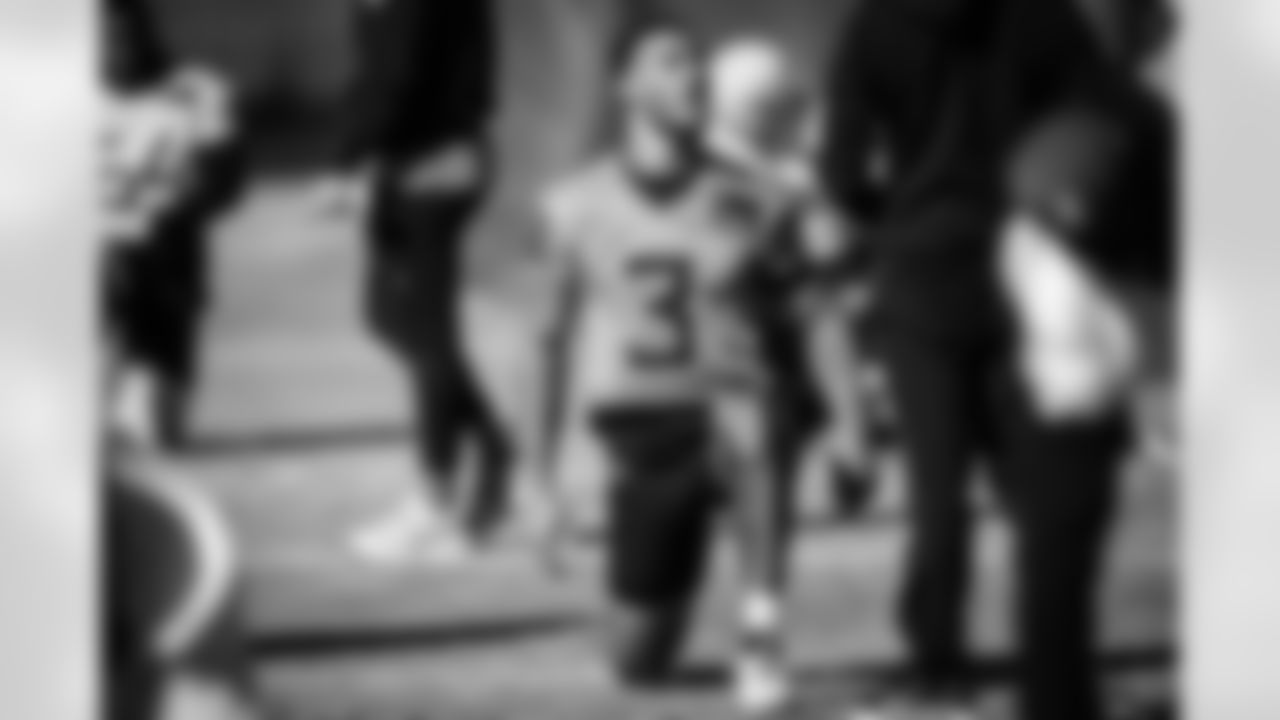 Wide receiver Lance McCutcheon #82 of the Tennessee Titans during practice at the Ascension Saint Thomas Sports Park on November 28, 2025 in Nashville, TN. Photo By Beau Brune/Tennessee Titans