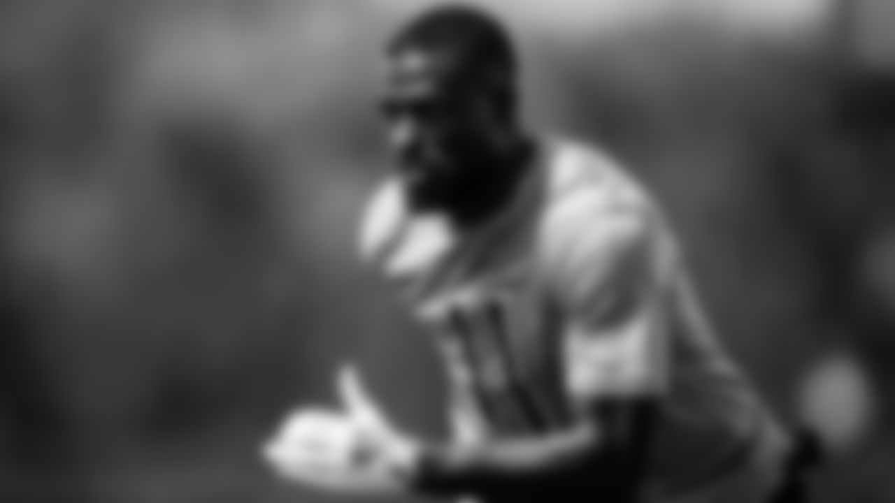 Wide receiver Van Jefferson #11 of the Tennessee Titans during phase 2 workouts at the Ascension Saint Thomas Sports Park on May 22, 2025 in Nashville, TN. Photo By Jessie Rogers/Tennessee Titans