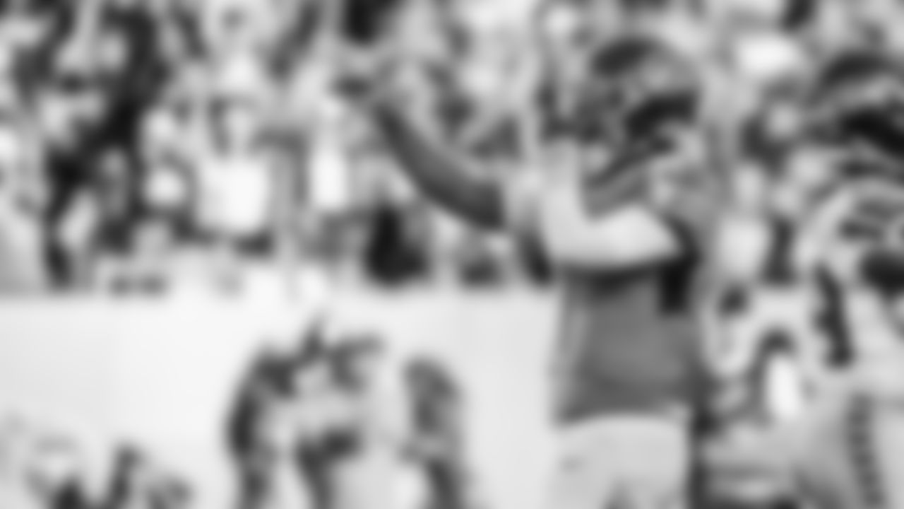 The Tennessee Titans and the Seattle Seahawks compete at Nissan Stadium on November 23, 2025 in Nashville, TN. Photo By Beau Brune/Tennessee Titans