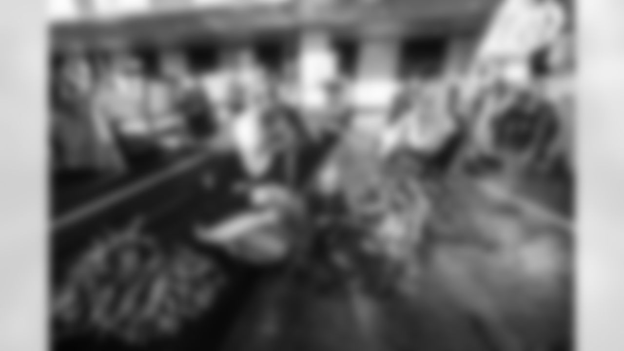 T-Rac's Tinsel Town on December 13, 2025 in Nashville, TN. Photo By Beau Brune/Tennessee Titans