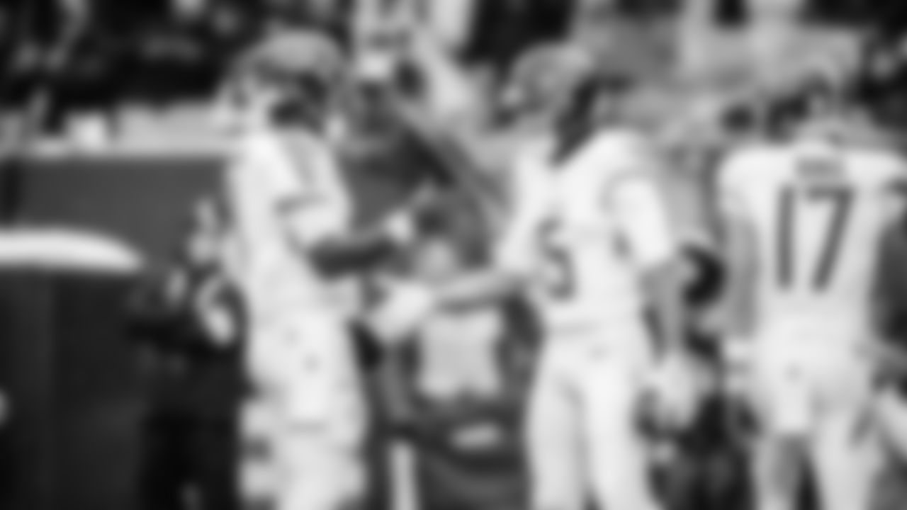 The Tennessee Titans and the Cleveland Browns compete at Huntington Bank Field on December 07, 2025 in Cleveland, OH. Photo By Jessie Rogers/Tennessee Titans