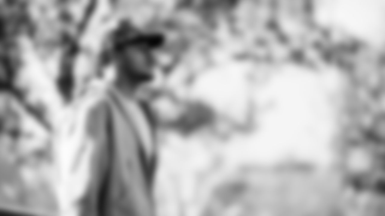 The Tennessee Titans and the Kansas City Chiefs compete at Nissan Stadium on December 21, 2025 in Nashville, TN. Photo By Donald Page/Tennessee Titans